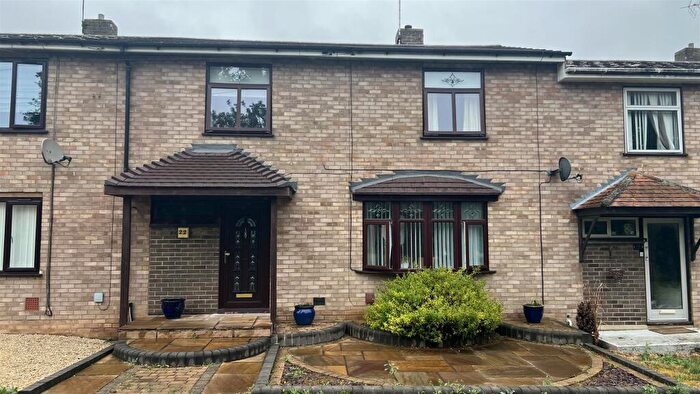 3 Bedroom House To Rent In Andrews Walk, Bury St. Edmunds, IP32