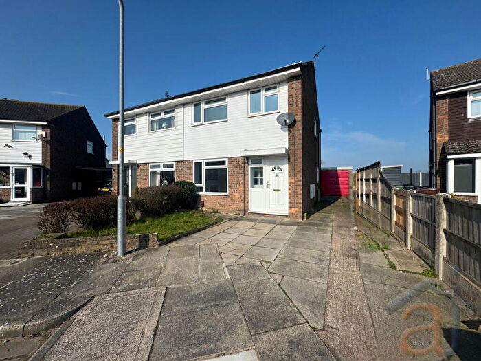 3 Bedroom Semi-Detached House For Sale In Talaton Close, Marshside, Southport, PR9