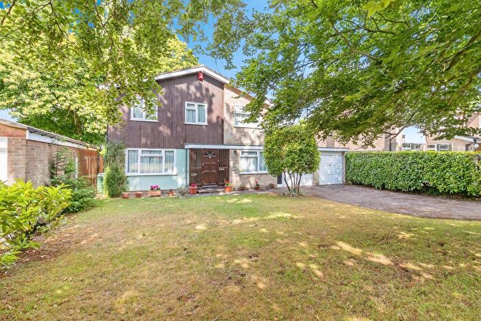 4 Bedroom Detached House For Sale In Taylors Ride, Leighton Buzzard, LU7