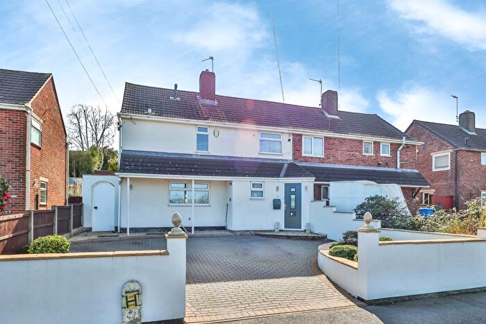 3 Bedroom Semi Detached House For Sale In Ladywood Road, Ilkeston, DE7