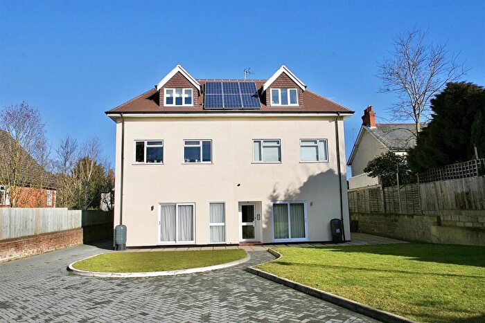 10 Bedroom Flat For Sale In College Road, Woking, GU22