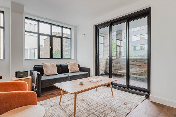 2 Bedroom Flat To Rent In Whitechapel, E1