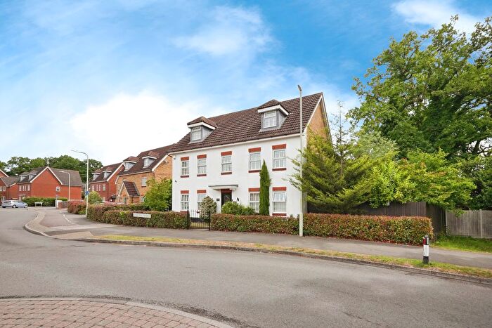 5 Bedroom Detached House For Sale In Sweet Bay Crescent, Ashford, TN23