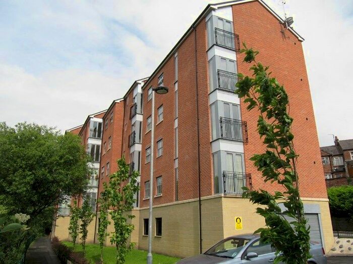2 Bedroom Flat To Rent In Rope Walk, Congleton, CW12