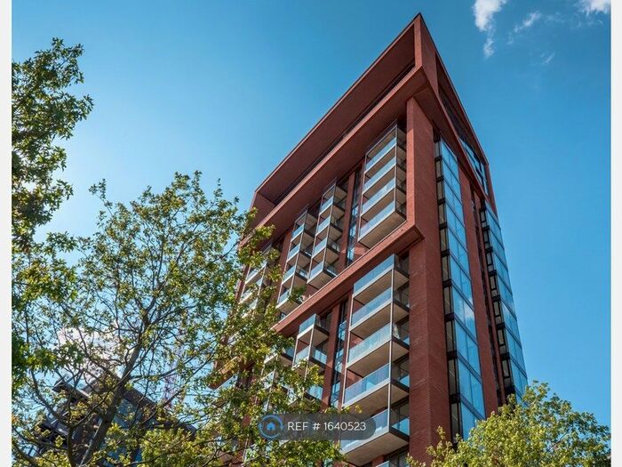 1 Bedroom Flat To Rent In Ambassador Building, London, SW11