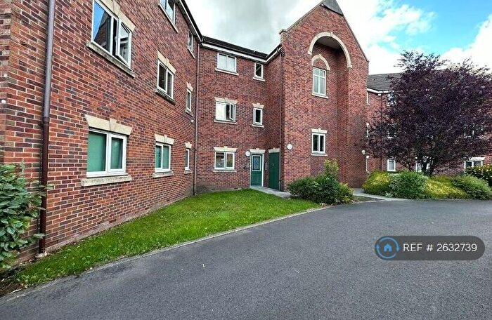 2 Bedroom Flat To Rent In Lever Close, Blackburn, BB2