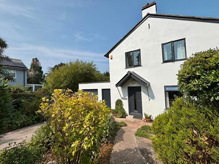 4 Bedroom Detached House To Rent In Tor Close, Paignton, TQ4