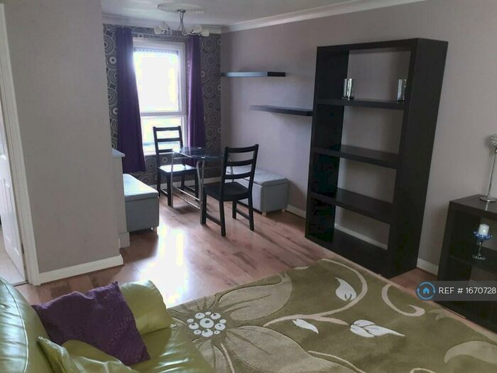 2 Bedroom Flat To Rent In Guildford Rise, Sheffield, S2