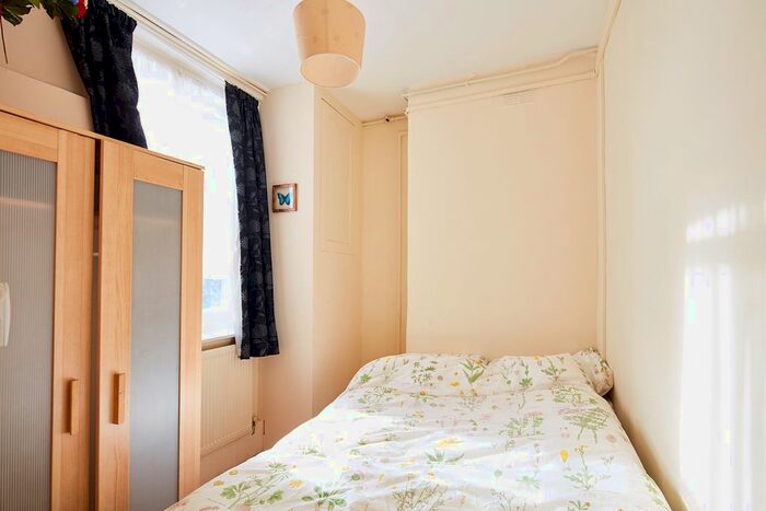 1 Bedroom Flat To Rent In Harrow Road, London, W10