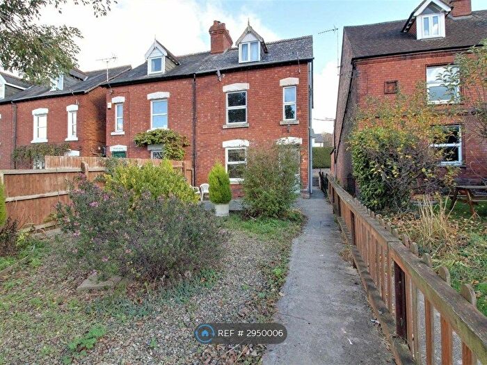 1 Bedroom Flat To Rent In Queens Road, Stonehouse, GL10