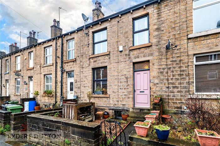 3 Bedroom Terraced House For Sale In Thirstin Road, Honley, Holmfirth, West Yorkshire, HD9