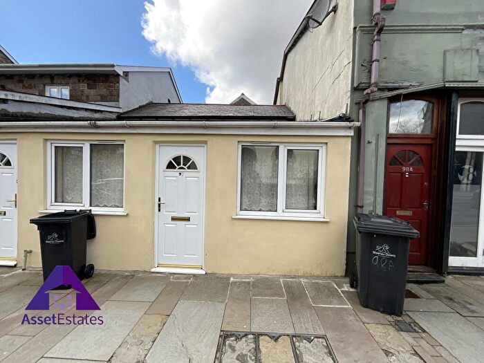 2 Bedroom Maisonette To Rent In High Street, Blaina, NP13