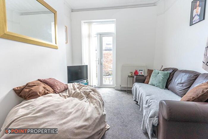 4 Bedroom Terraced House To Rent In Dudley Road, Liverpool, L18