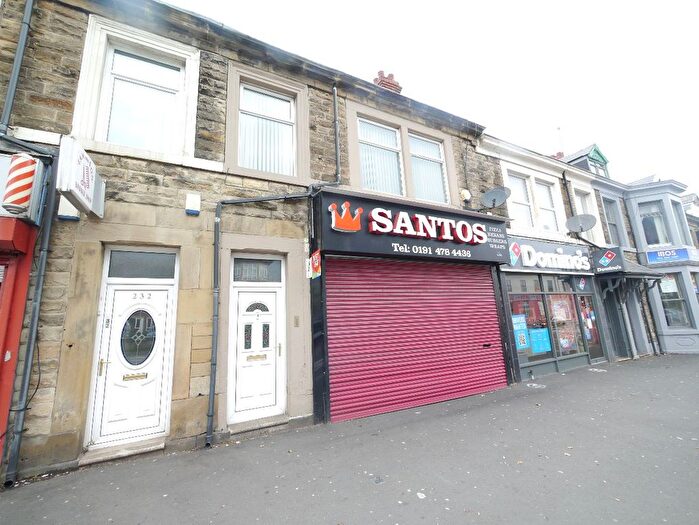 3 Bedroom Maisonette To Rent In Durham Road, Gateshead, NE8