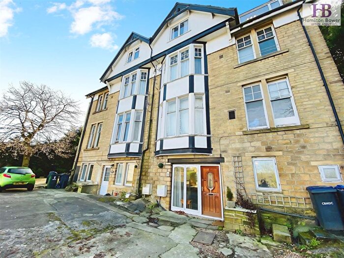 2 Bedroom Flat To Rent In Bingley Road, Shipley, BD18