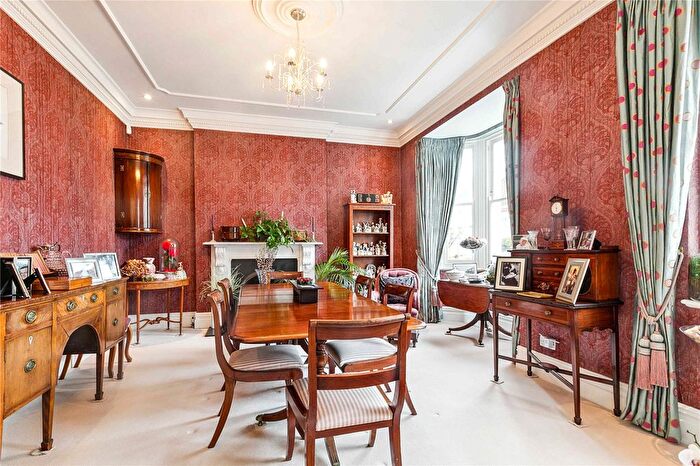 7 Bedroom Semi-Detached House For Sale In Hawthorne House, Wandle Road, SW17
