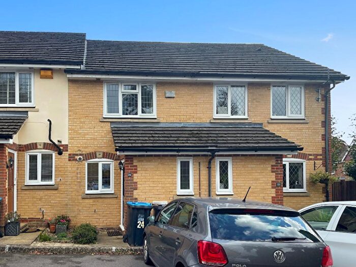 2 Bedroom Terraced House To Rent In Gwynne Road, Caterham, CR3