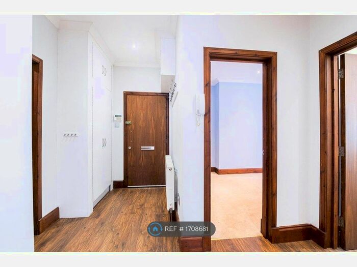 2 Bedroom Flat To Rent In Aberfeldy Street, Glasgow, G31