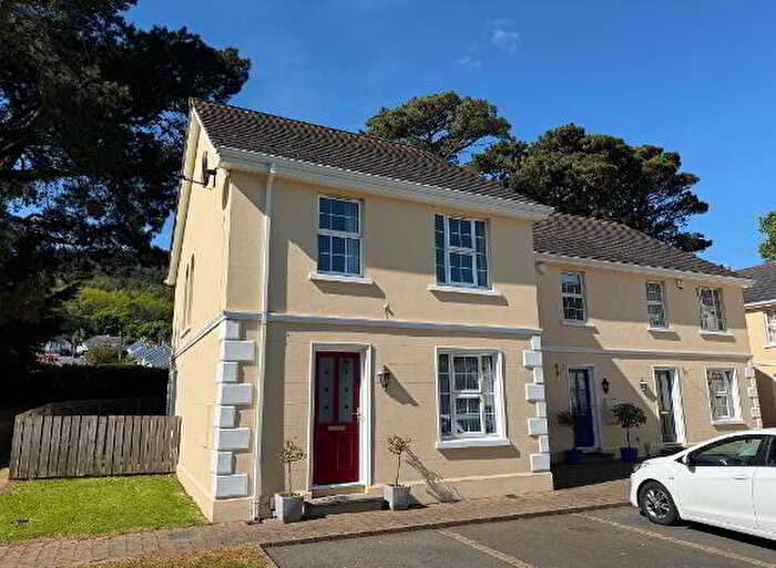 3 Bedroom TownHouse For Sale In Drinnahilly Gardens, Newcastle, BT33