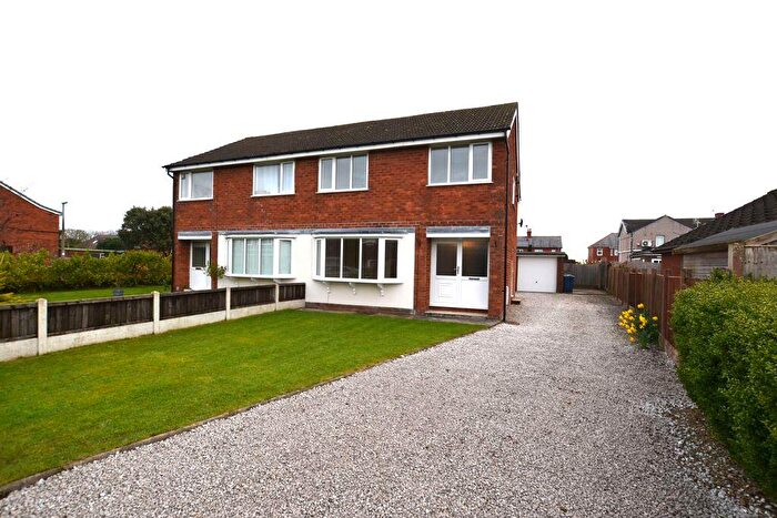 3 Bedroom Semi Detached House For Sale In Hazel Grove, Tarleton, PR4