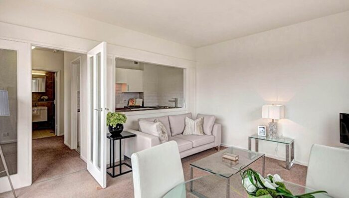 1 Bedroom Flat To Rent In Abbey Orchard Street, London, SW1P