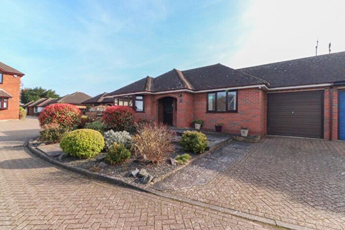 2 Bedroom Bungalow For Sale In Offley Close, Margate, Kent, CT9