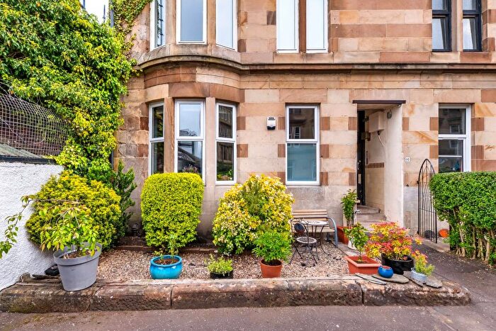 2 Bedroom Apartment For Sale In Lawrie Street, Partick, Glasgow, G11