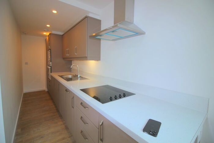 2 Bedroom Flat To Rent In Western Gateway, London, E16