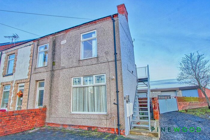 2 Bedroom Flat To Rent In Chesterfield Road, North Wingfield, Chesterfield, Derbyshire, S42