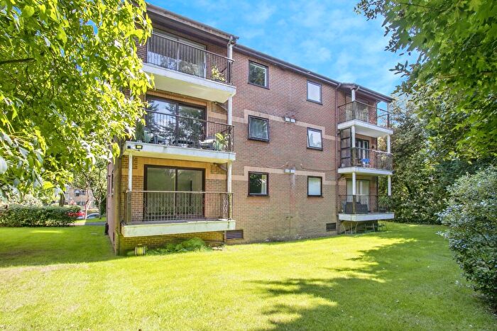 2 Bedroom Flat For Sale In St. Winifreds Road, Meyrick Park, Bournemouth, Dorset, BH2