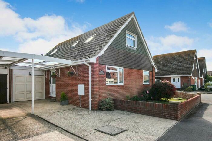 4 Bedroom Detached House To Rent In Byways, Selsey, PO20