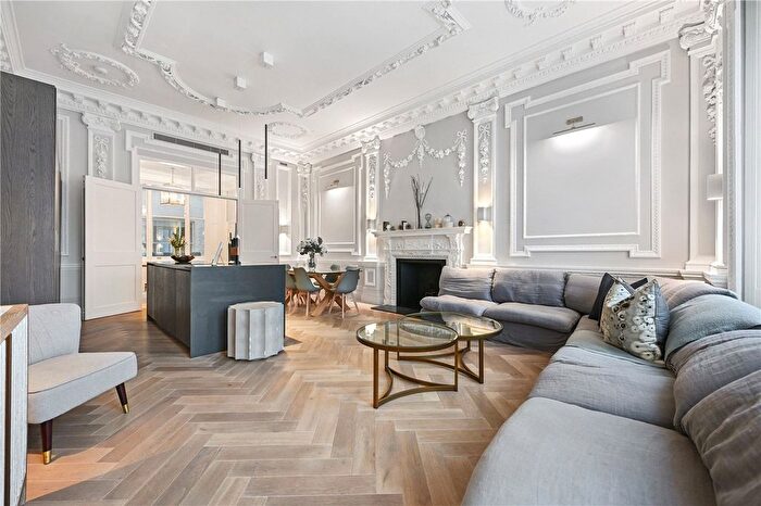 2 Bedroom Flat For Sale In Inverness Terrace, Bayswater, W2