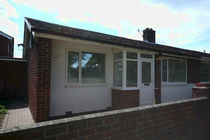 2 Bedroom Bungalow To Rent In Elmfield Avenue, Durham, DH1