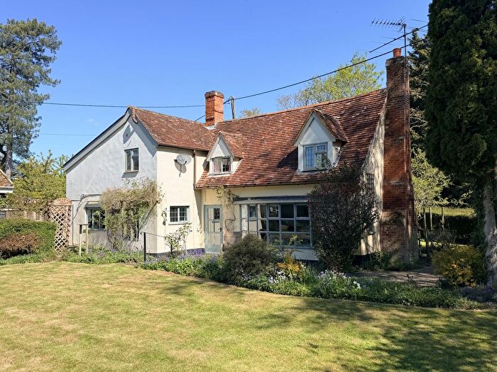 4 Bedroom Detached House For Sale In Blacksmiths Road, Hasketon, IP13
