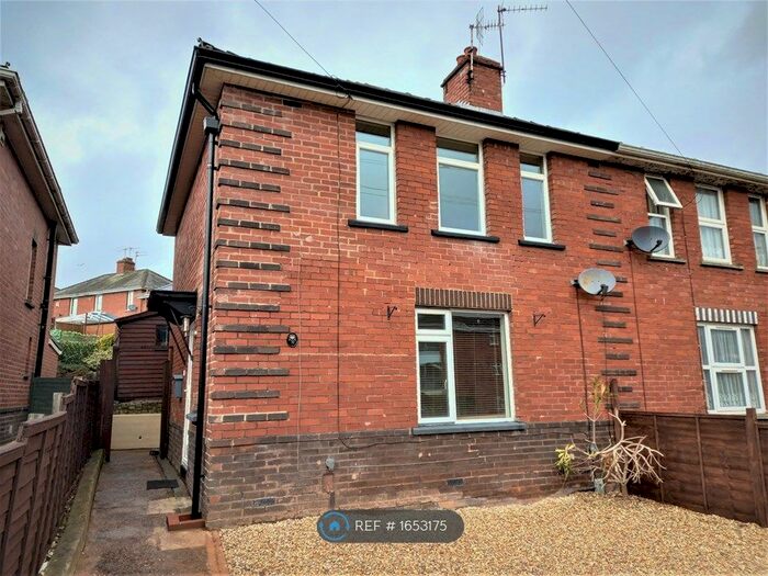3 Bedroom Semi-Detached House To Rent In Rifford Road, Exeter, EX2