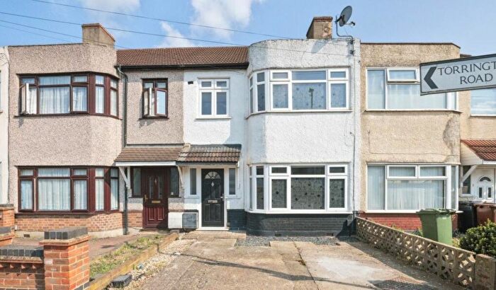 3 Bedroom Terraced House To Rent In Temple Avenue, Dagenham, RM8