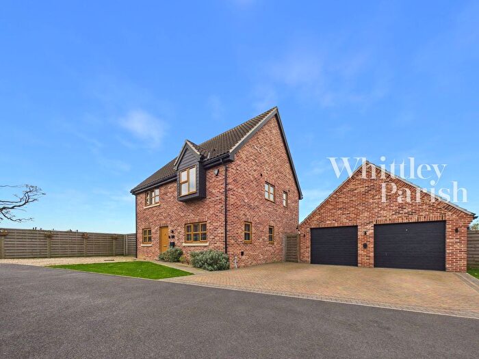 4 Bedroom Detached House For Sale In Mill Stone Green, Wretham, IP24