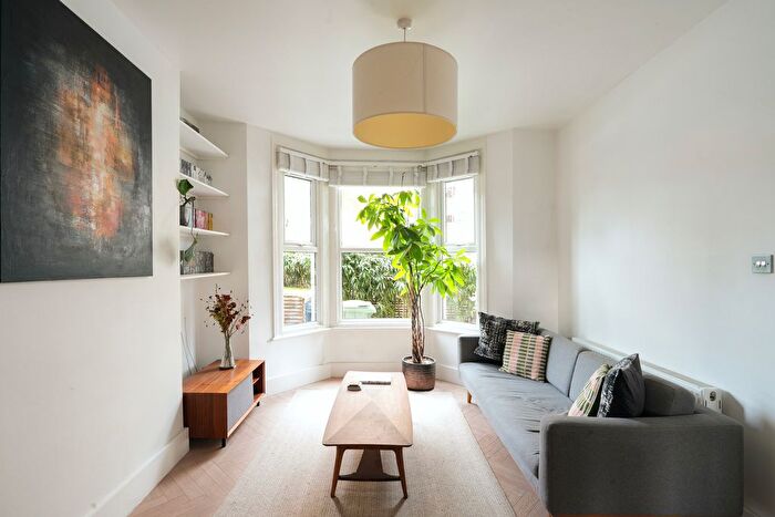 4 Bedroom Terraced House For Sale In Commercial Way Ii, London, SE15