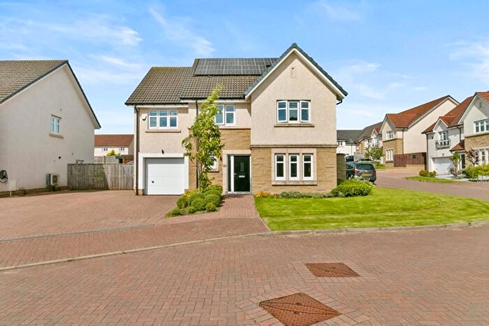 5 Bedroom Detached House For Sale In Torlum Crescent, Newton Mearns, G77