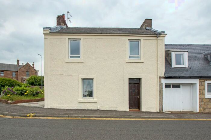 2 Bedroom Flat To Rent In Bentinck Street, Kilmarnock, KA1