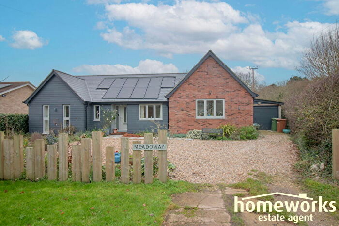 3 Bedroom Detached Bungalow For Sale In Etling Green, Dereham, NR20