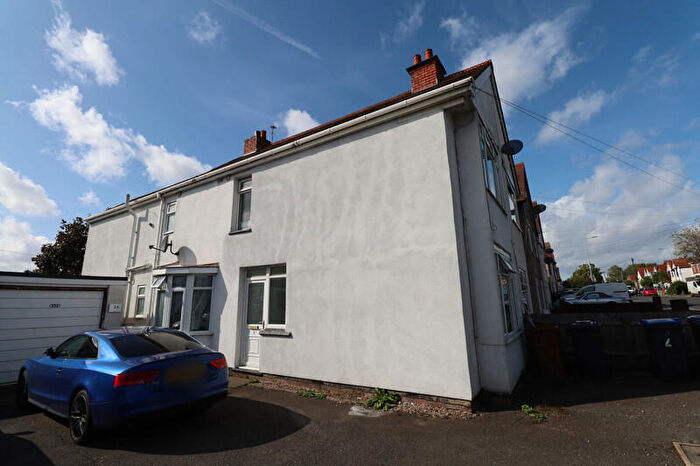Apartment To Rent In Northfield Road, Hinckley, Leicestershire, LE10