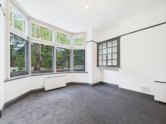 1 Bedroom Flat To Rent In Hoole Road, Chester, CH2