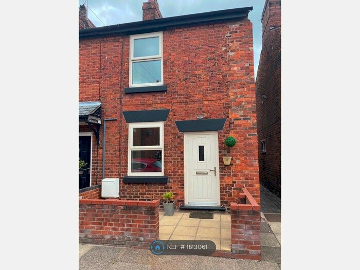 2 Bedroom Terraced House To Rent In Bradwall Street, Sandbach, CW11