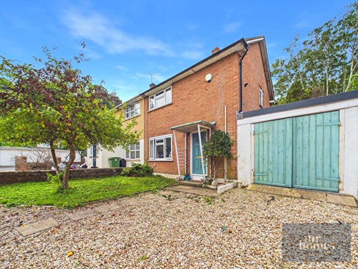 2 Bedroom Semi Detached House For Sale In Fielding Close, Llanrumney, Cardiff, CF3