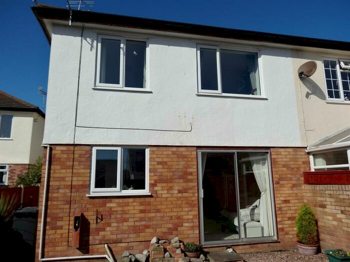 2 Bedroom Semi-Detached House To Rent In Lloyd Street West, Llandudno, LL30
