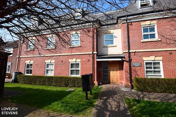 1 Bedroom Flat To Rent In Craven Road, Newbury, RG14