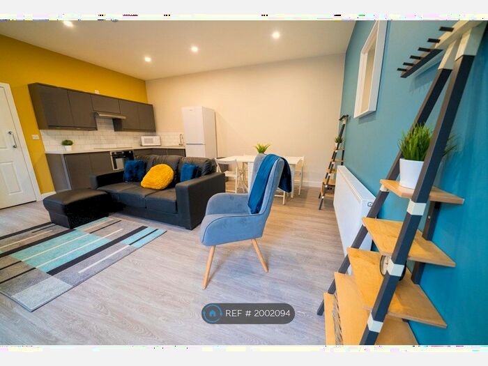 1 Bedroom Flat To Rent In West Street, Sheffield, S1