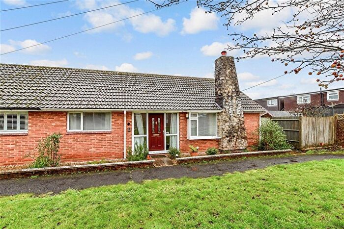 2 Bedroom Semi-Detached Bungalow For Sale In Woodroffe Walk, Emsworth, Hampshire, PO10
