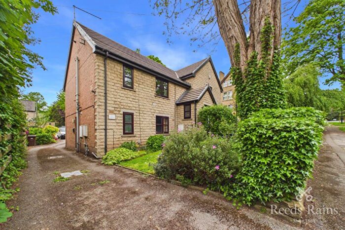 1 Bedroom Apartment For Sale In Thornsett Road, Sheffield, S7